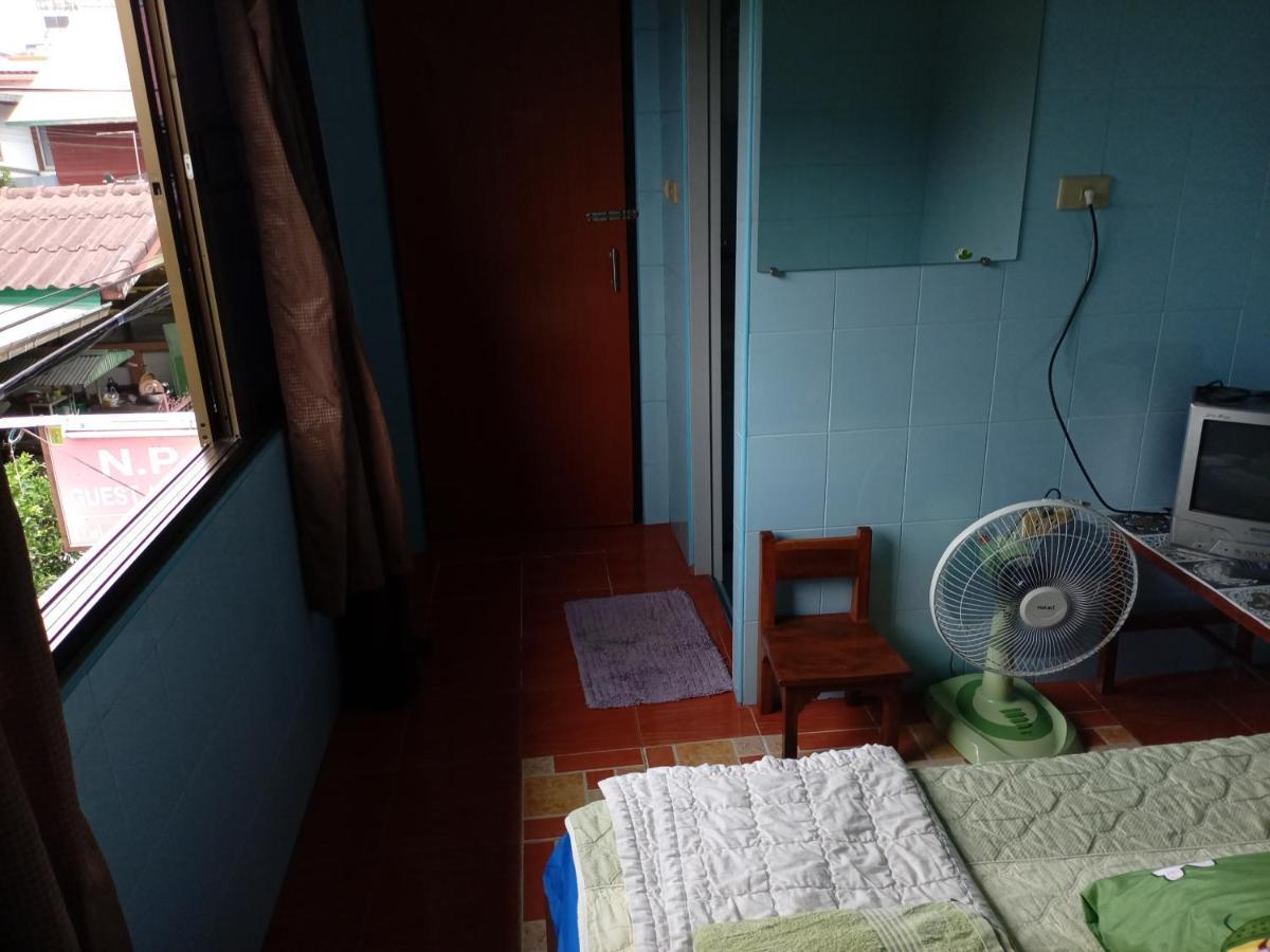 Np Guesthouse トラート エクステリア 写真