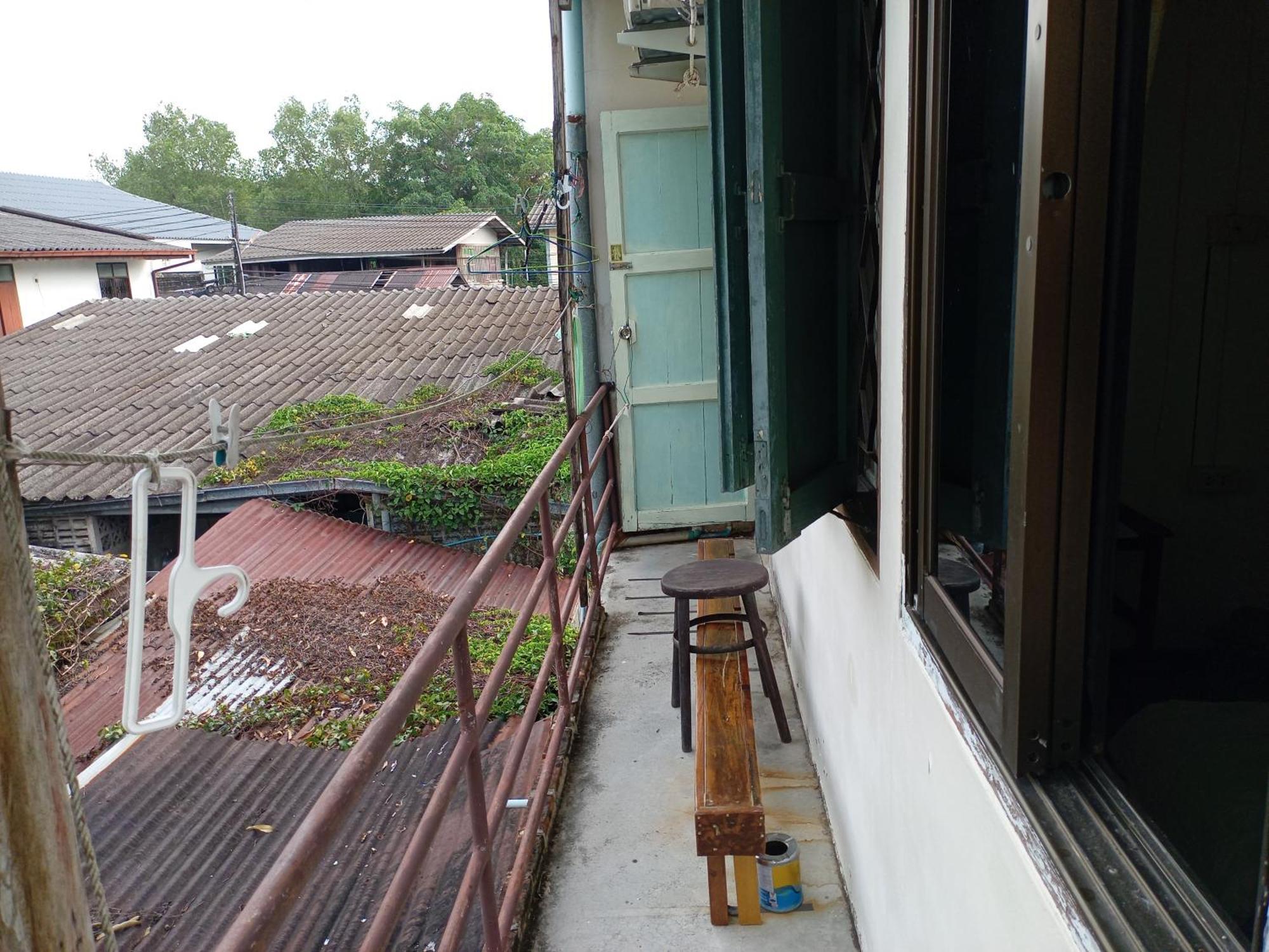 Np Guesthouse トラート エクステリア 写真