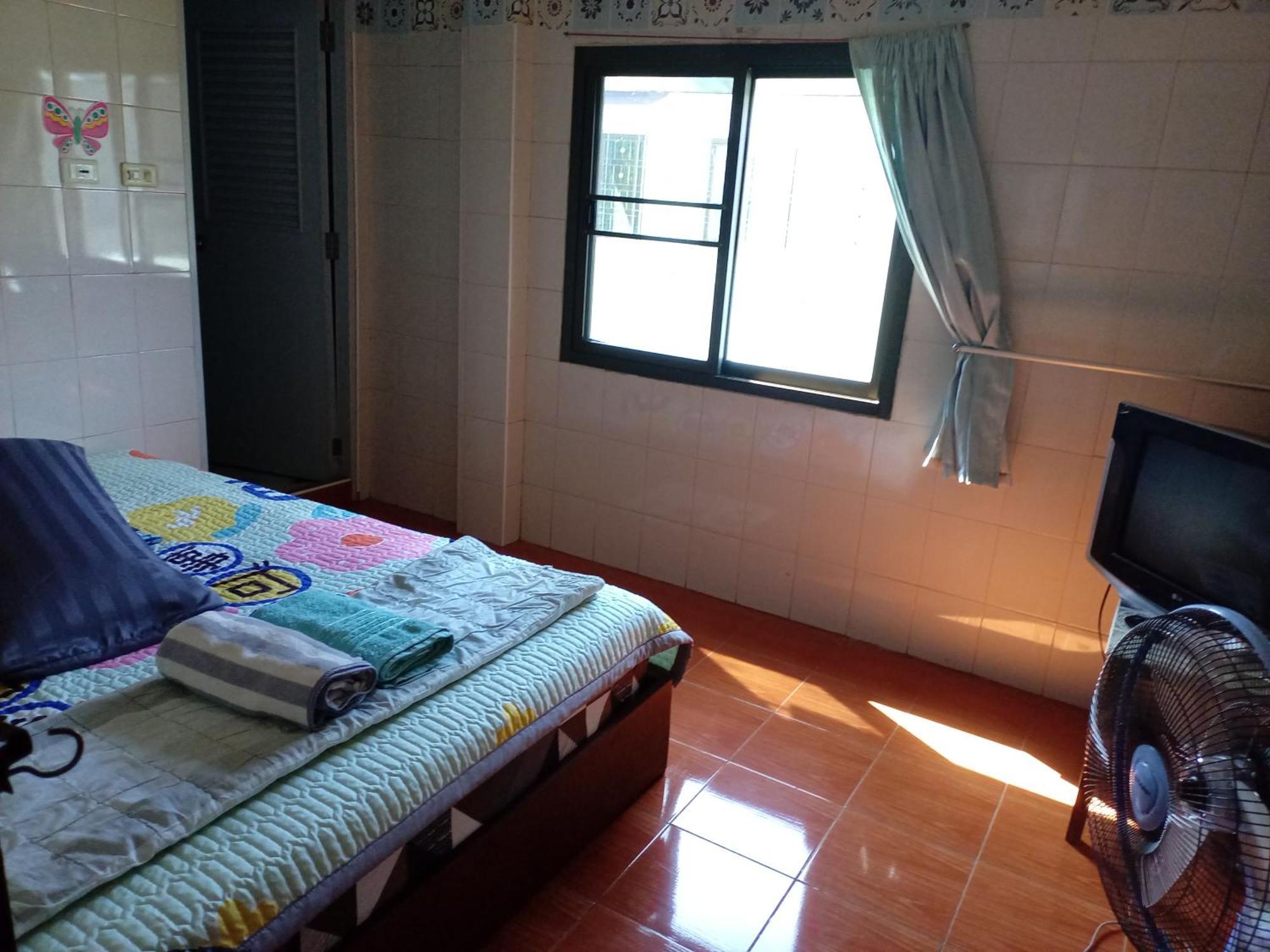 Np Guesthouse トラート エクステリア 写真